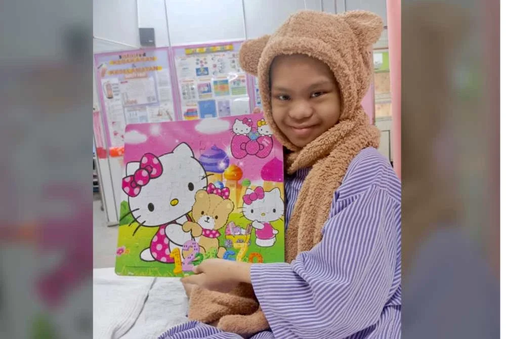 Nurdini Tasnim disahkan menghidap leukemia jenis B-ALL dan perlu menjalani rawatan kemoterapi.