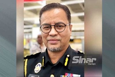 Jenazah Allahyarham Azman akan dikebumikan di Tanah Perkuburan Islam Kampung Kuin Pasir di Jelawat, Bachok.