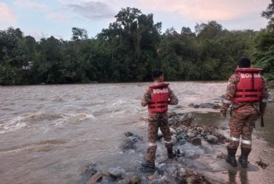Operasi SAR mangsa dilakukan di kawasan sungai di Kampung Purak Ogis, Kota Belud.