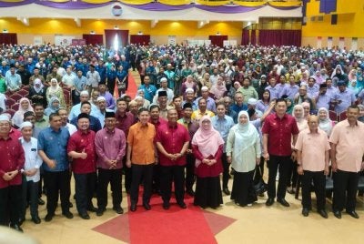 Sanusi ketika menghadiri Majlis Penyerahan Watikah Pelantikan Majlis Ketua Kampung (MKK) Negeri Kedah Tahun 2026 di Unishams, Kuala Ketil pada Selasa.