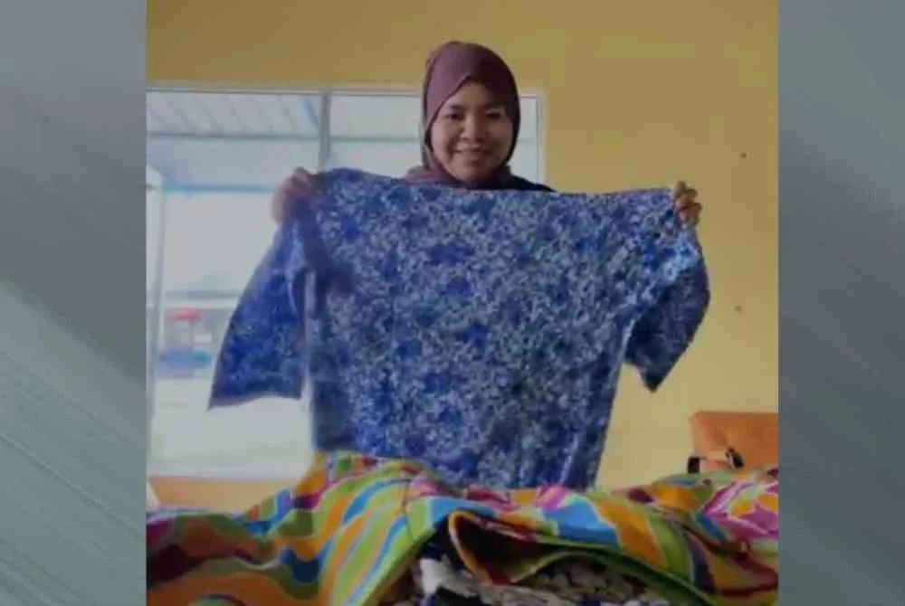 Baju kurung tradisional terpakai masih mempunyai nilai dan boleh dimanfaatkan oleh orang lain yang memerlukan pada harga lebih murah.