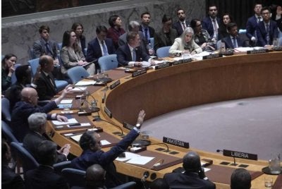 Sebelas anggota Majlis Keselamatan mengundi menyokong draf resolusi itu, China dan Rusia mengundi menentang manakala Colombia dan Pakistan berkecuali - Foto: Agensi