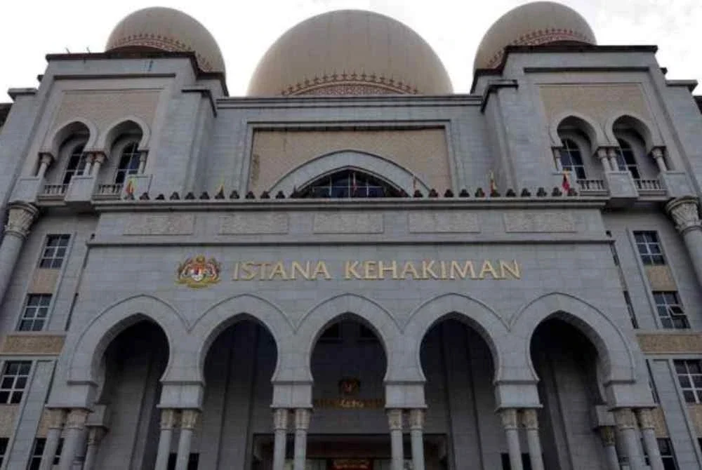 Mahkamah Rayuan hari ini mengekalkan hukuman penjara 30 tahun dan 12 sebatan ke atas seorang bekas pekerja bengkel mengecat kereta kerana membunuh lelaki warga emas di sebuah inap desa, lima tahun lepas. - Gambar hiasan