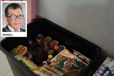 Perkongsian daripada Faradilla Eamy Jaar di Facebook bagaimana cara dia membuat persediaan jika berlaku kesan kepada rantaian bekalan global.