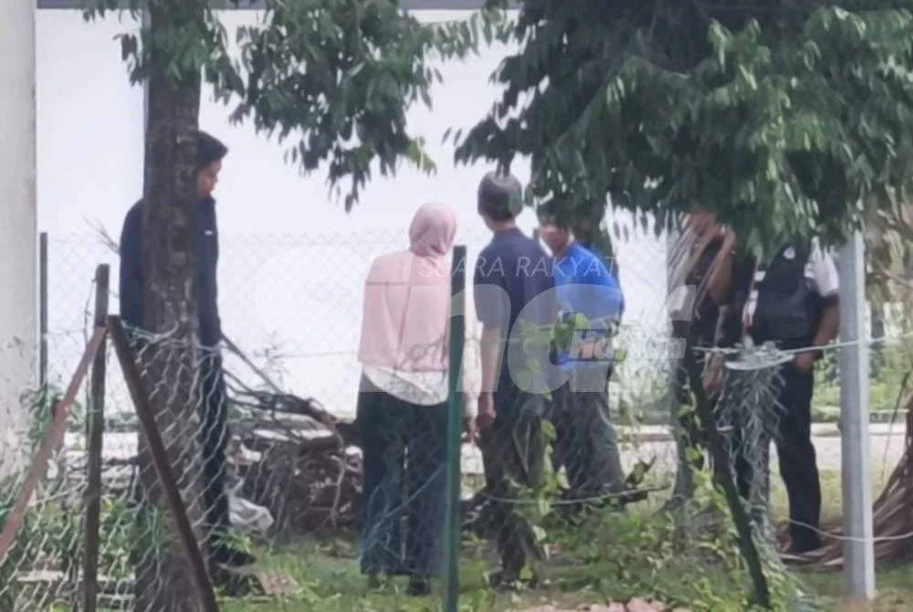 Keluara mangsa turut berada di lokasi kejadian. Foto Sinar Harian 