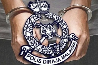 Polis menahan seorang lelaki tempatan kerana memandu secara melawan arus dalam keadaan mabuk di Kilometer 0.7, Lebuhraya Sprint, Petaling Jaya, awal pagi semalam. Foto hiasan