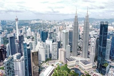 Pada 2025, Malaysia mencatatkan pertumbuhan kukuh sebanyak 5.2 peratus, disokong oleh permintaan domestik yang berdaya tahan.