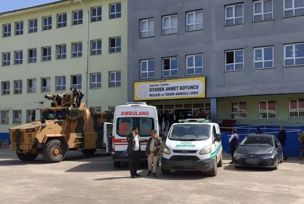 Gabenor tempatan memaklumkan lokasi serangan di sebuah sekolah di Turkiye disahkan selamat. Foto Reuters