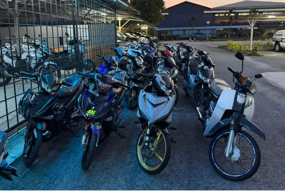 Antara motosikal yang disita JPJ dalam operasi khas di ibu negara pada Ahad. Foto JPJ Kuala Lumpur 