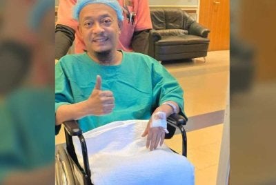 Keadaan Ustaz Kazim yang dikongsi Mohd Najmuddin menerusi hantaran di Facebook pada Rabu.