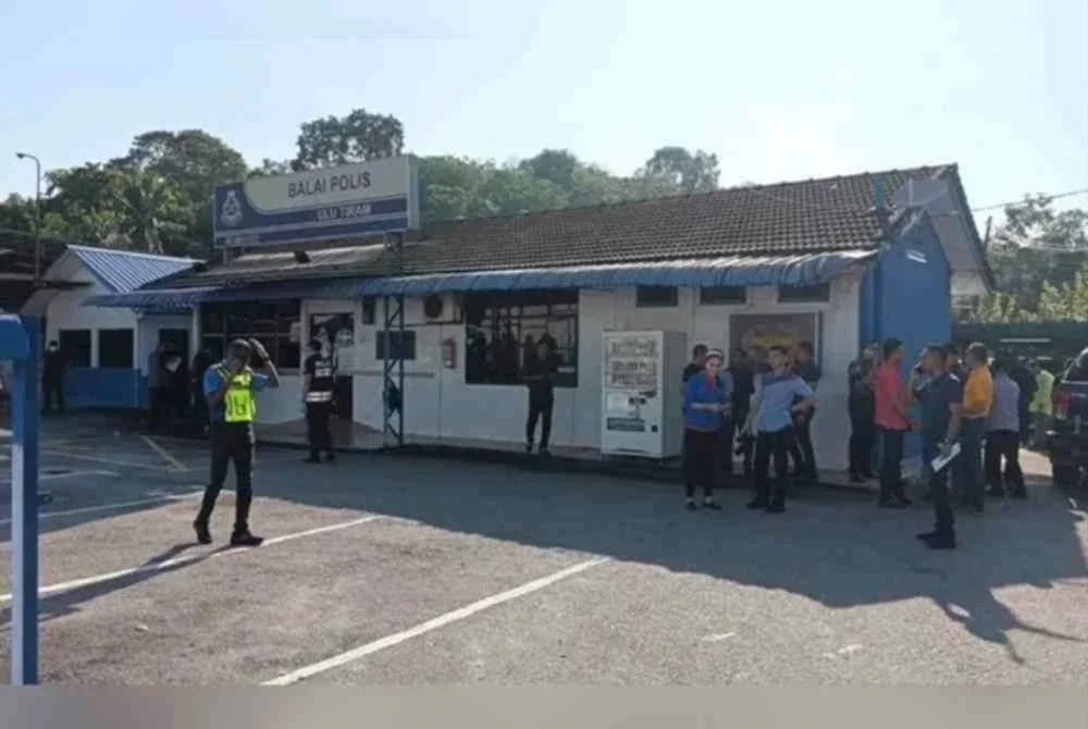 Serangan di Balai Polis Ulu Tiram, Johor Bahru pada 17 Mei 2024 meragut nyawa dua anggota polis.
