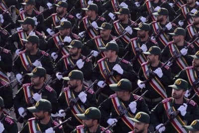 Kor Pengawal Revolusi Islam menyertai perbarisan ketenteraan di Teheran, Iran. Foto: Agensi