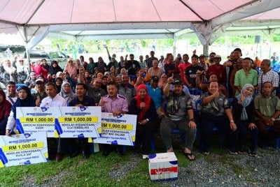 Program Outreach De Tour Pedalaman RISDA merupakan inisiatif yang diperkenal dalam usaha menyantuni pekebun kecil.