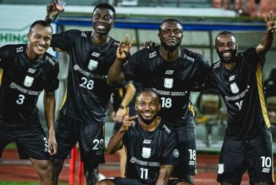 Sebahagian barisan awang import Kuching City yang dijangka diturunkan menentang Selangor FC pada separuh akhir kedua Piala Malaysia. Foto Kuching City FC