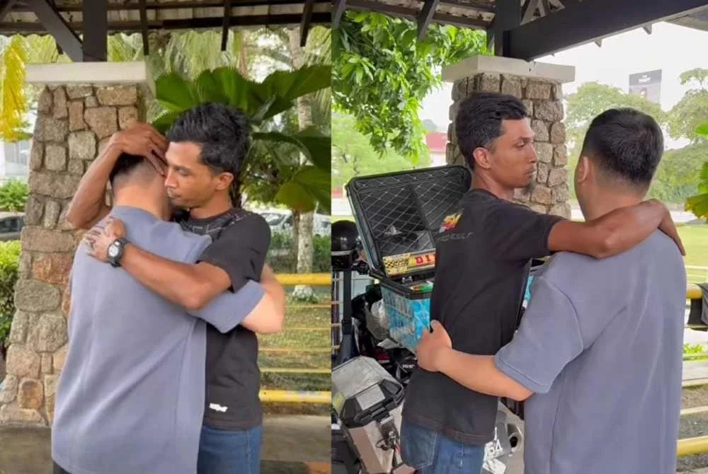 Suasana hiba ketika masing-masing menolak wang berkenaan.