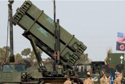 Amerika Syarikat dilaporkan telah menggunakan sebahagian besar stok peluru berpandu utama sepanjang konflik dengan Iran. - Agensi
