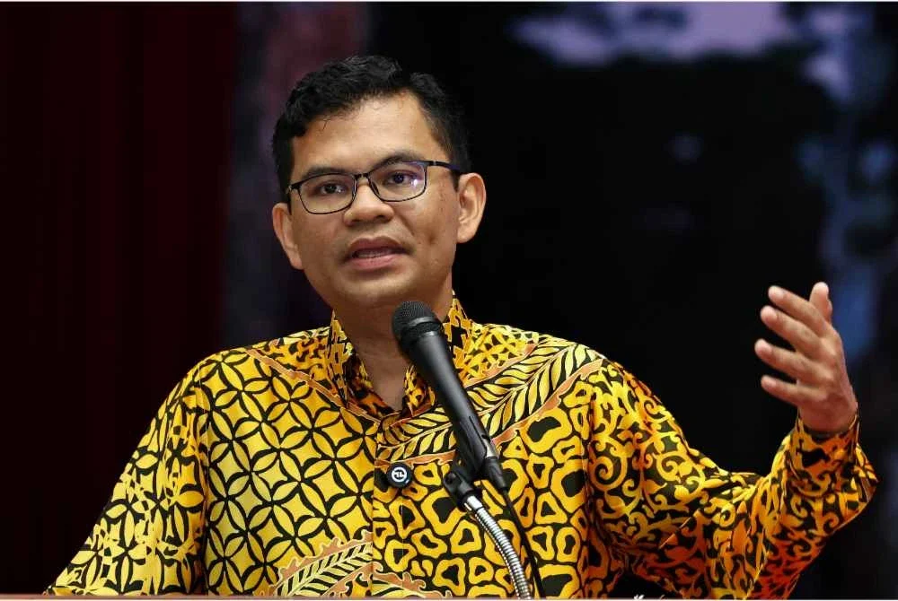 Menteri Ekonomi, Akmal Nasrullah Mohd Nasir. Foto Bernama