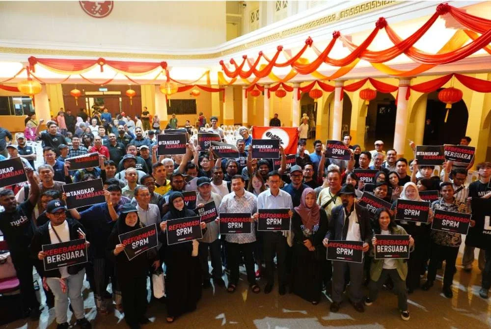 Antara figura politik yang menghadiri program ceramah tersebut. - Foto: Bersih.