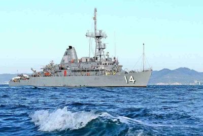AS mengerahkan USS Chief dari perairan Asia Tenggara untuk menyertai misi mengesan alat letupan atau periuk api yang dipasang Teheran berhampiran Selat Hormuz. - Foto Agensi
