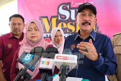 Ruslin semasa sidang akhbar selepas merasmikan Program Sua Mesra AADK di SMK Penambang di Kota Bharu pada Sabtu.