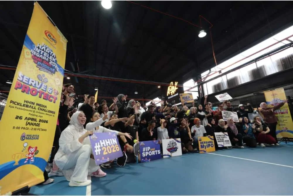 Sebahagian pengamal media yang menyertai HHIN Media Pickleball Media di Petaling Jaya pada Ahad.