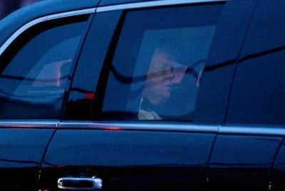 Trump tiba di majlis White House Correspondents’ Dinner di Washington pada Sabtu. Foto AP