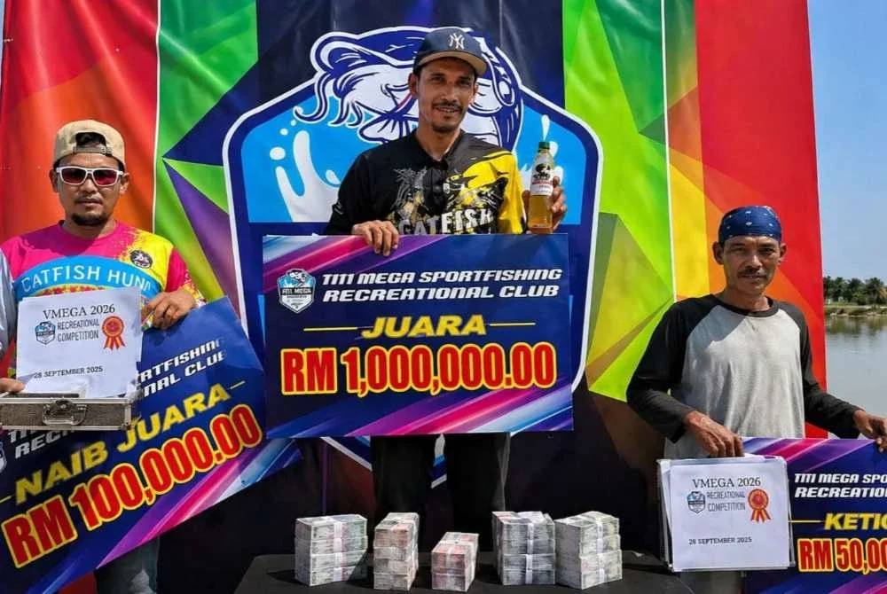 Juara dan naib juara dilaporkan dari Terengganu manakala peserta tempat ketiga dari Selangor membawa pulang hadiah masing-masing. Foto FB Kedah Kini