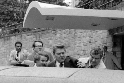 Presiden ke-40 AS cedera parah akibat serangan tembakan pada 1981. - Foto Agensi