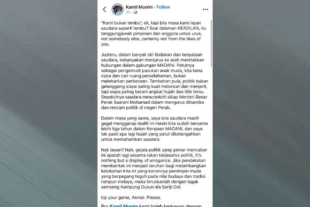 Kenyataan Kamil Munim di Facebook. 