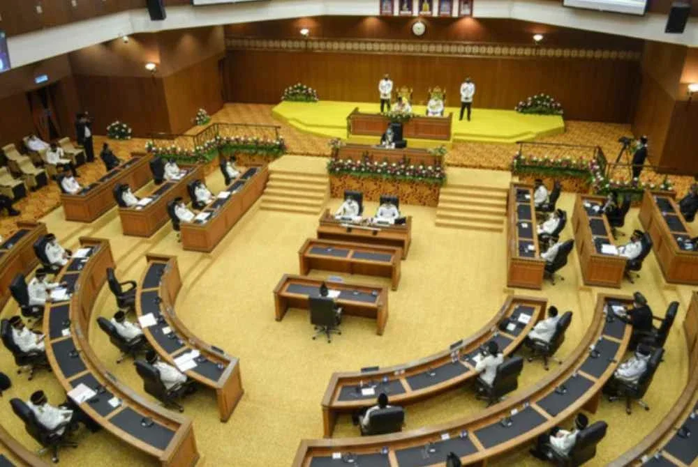 Sidang DUN Perlis penggal keempat yang ditangguhkan sebelum ini ditetapkan semula pada 3 hingga 5 Jun ini. 