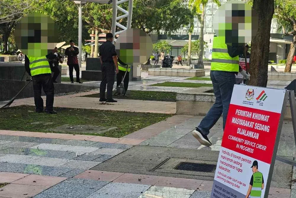 Pesalah menjalani PKM selama empat jam selepas disabitkan kesalahan membuang sampah kecil di tempat awam.