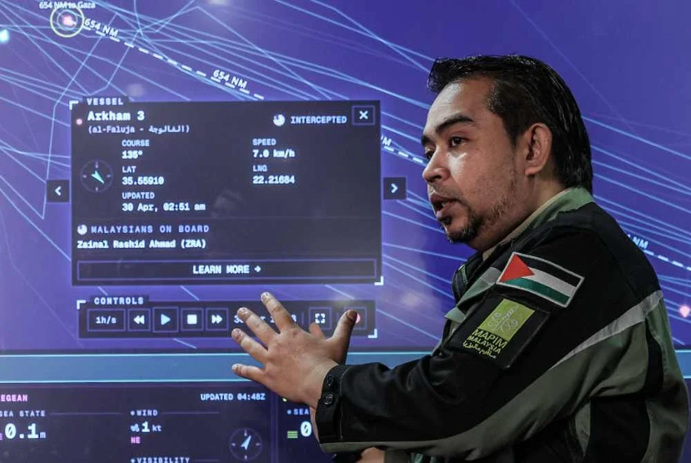 Sani Araby ketika sidang media khas mengenai perkembangan terkini Misi Global Sumud Flotilla 2026 di SNCC pada Khamis. Foto Bernama