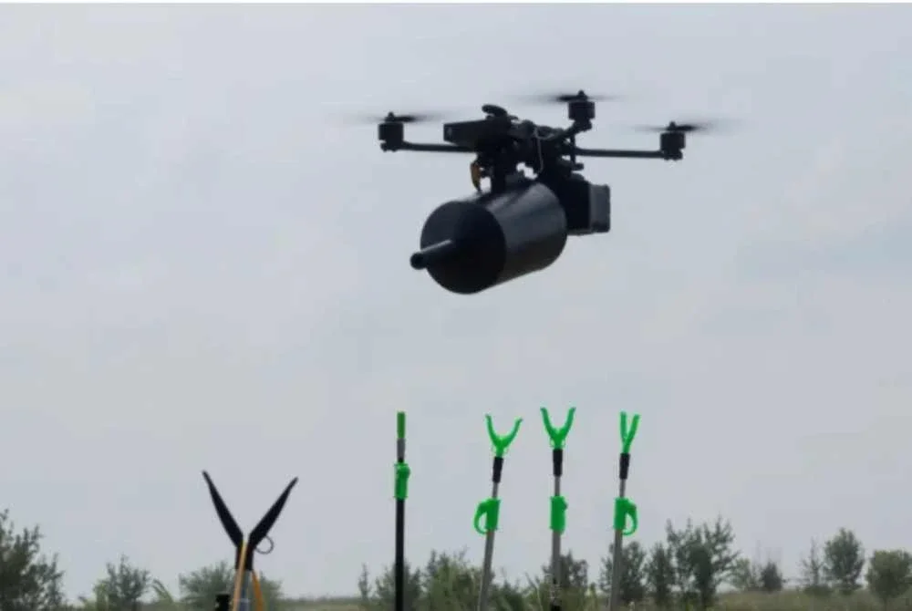 Kelajuan dan ketepatan dron tersebut berpotensi menyebabkan kemusnahan besar kepada sasaran Israel.