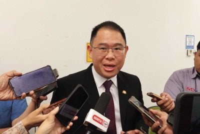Ling Tian Soon pada sidang akhbar di Bangunan Sultan Ismail, pada Selasa.