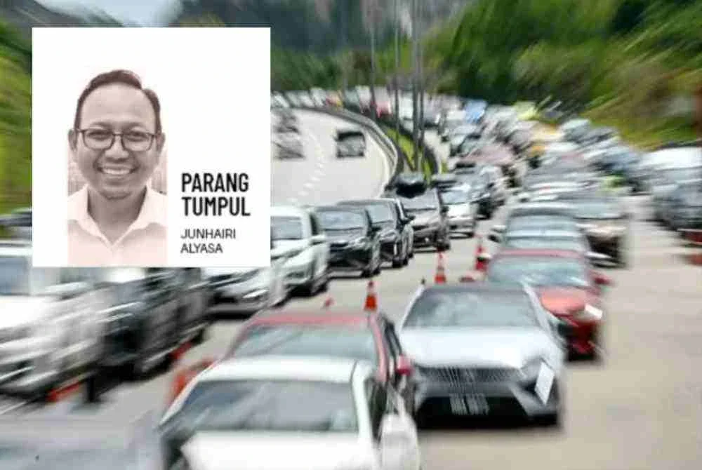 Kesesakan lalu lintas di Lebuhraya Persekutuan, khususnya di persimpangan lampu isyarat Bukit Raja yang didapati semakin kritikal terutama pada waktu puncak. Gambar hiasan