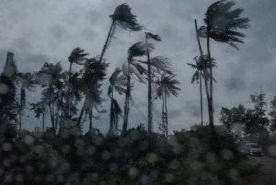 Amaran dikeluarkan apabila terdapat tanda-tanda menunjukkan ribut petir dengan intensiti hujan melebihi 20mm/jam yang hampir atau dijangka berlaku melebihi sejam