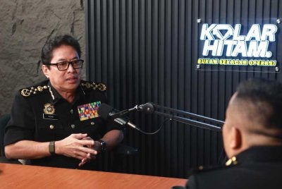 Azam Baki dalam temubual Podcast Kolar Hitam terbitan SPRM pada Isnin.