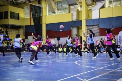 Aksi perlawanan diadakan bagi pemilihan peserta terbaik di Klinik NSL.