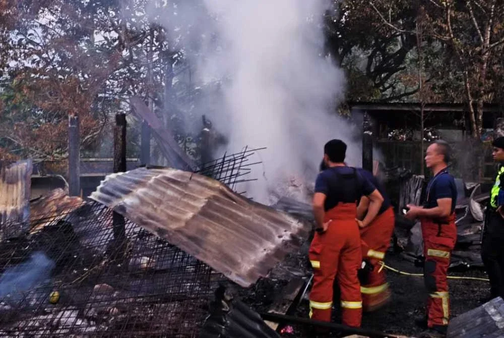 Sebuah rumah jenis tidak kekal terbakar 100 peratus dalam kejadian di Kampung Torintidon, Kota Marudu.