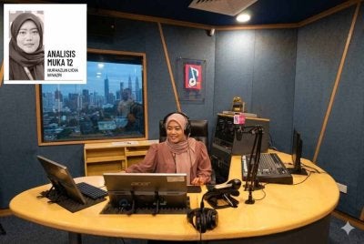 Di Malaysia kepentingan radio terus diiktiraf sebagai medium komunikasi yang berpengaruh. 
