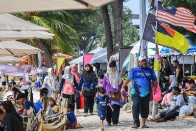 Penduduk Malaysia pada suku pertama 2026 dianggarkan berjumlah 34.4 juta. Gambar hiasan