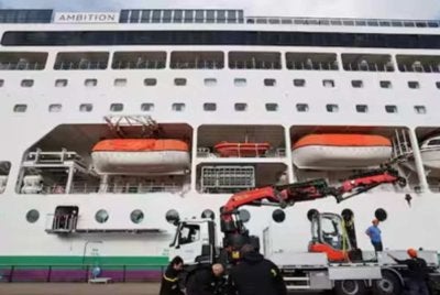 Wabak jangkitan di atas kapal persiaran 'Ambition' yang berlabuh di Bordeaux disahkan sebagai virus gastroenteritis berpunca daripada norovirus. Foto Reuters