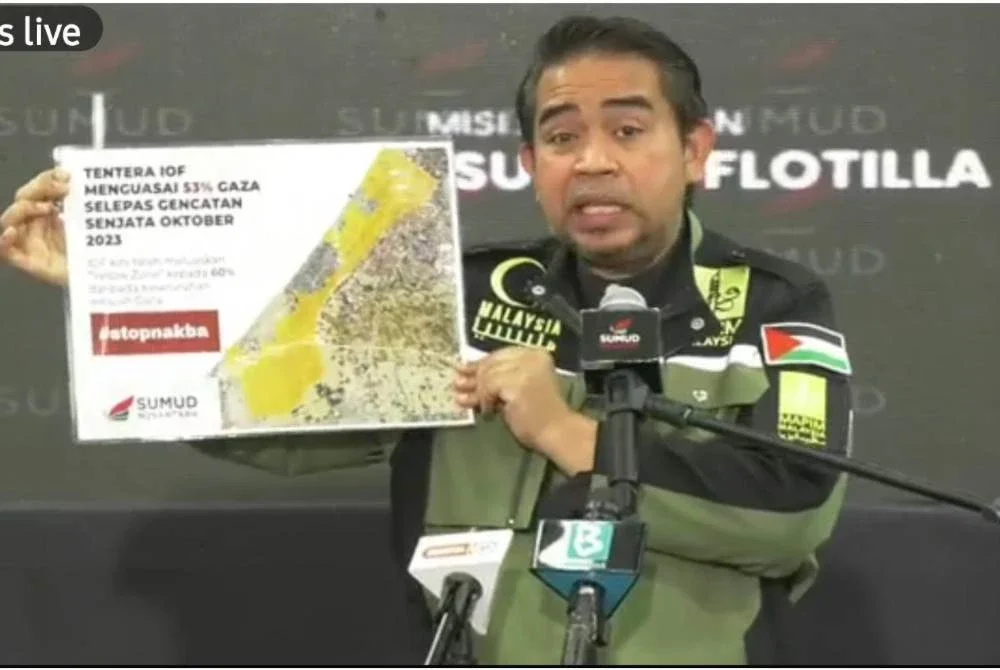 Sani Araby menunjukkan peta penjarahan haram yang dilakukan Israel di wilayah Gaza.