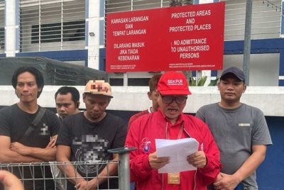 SekPur membuat laporan polis berhubung video tular yang dikaitkan dengan Rafizi pada Khamis.