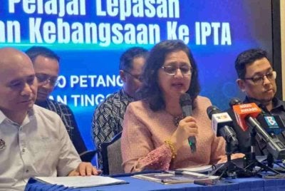 Azlinda dalam sidang akhbar khas pada Jumaat.