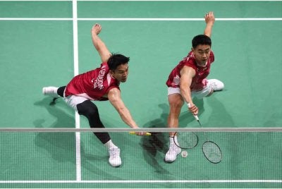 Sze Fei-Izzuddin mara ke separuh akhir Terbuka Thailand. FOTO: Bernama