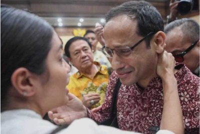 Nadiem kelihatan sebak selepas tuntutan berkenaan - Foto: Agensi