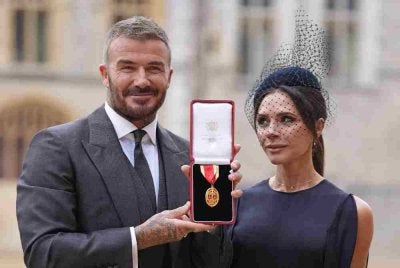Beckham muncul atlet British pertama bergelar bilionair selepas kekayaannya bersama isteri, Victoria dianggarkan mencecah RM6.2 bilion. FOTO: Agensi 