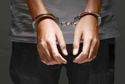 Seorang wanita ditahan selepas dipercayai menceroboh masuk ke rumah seorang lelaki yang tidak dikenalinya sebelum menampar mangsa. Gambar hiasan