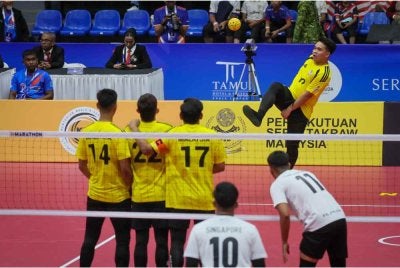 Malaysia memulakan aksi Kumpulan C acara kuadran Kejohanan Piala Dunia Sepak Takraw 2026 dengan langkah apabila menewaskan Singapura 2-0 di Stadium Titiwangsa pada Sabtu. Foto Bernama